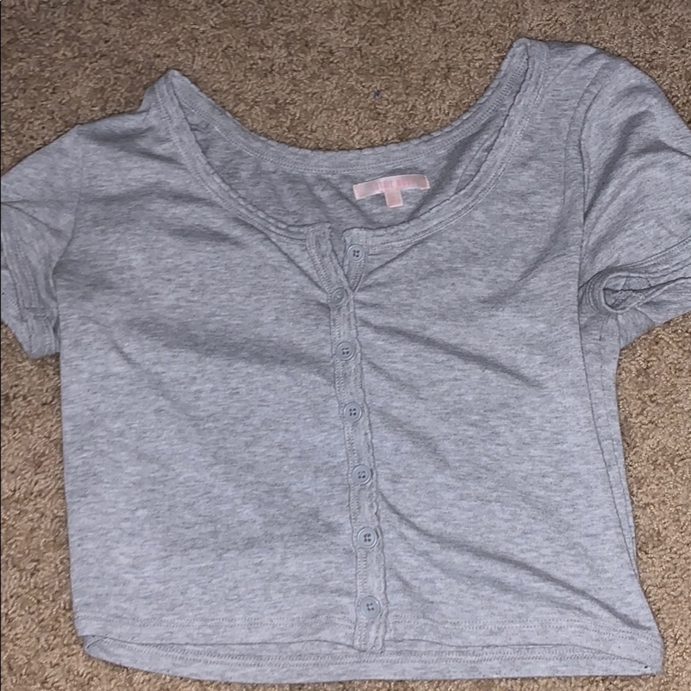 cropped tee brandy style